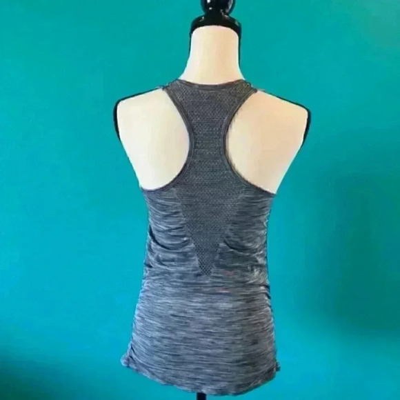 ⭐️ Dri more athletic tank top - Picture 2 of 4